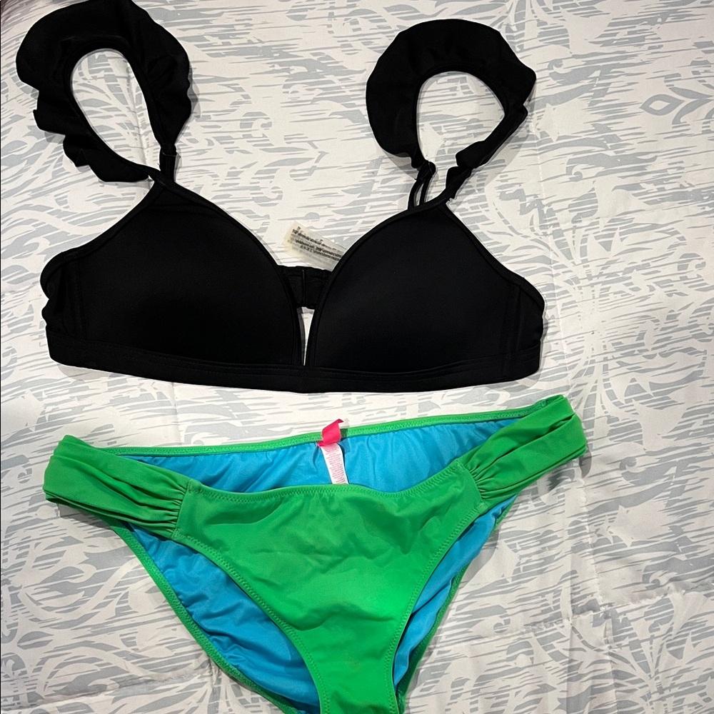 Victoria's Secret Black and Green Bikini Set